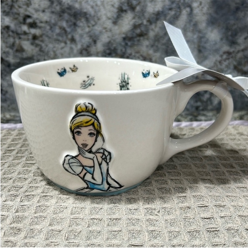 NWT Disney Cinderella “I Make My Own Happily Ever After” Mug